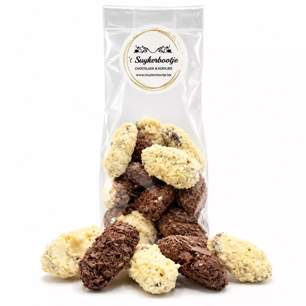 truffels in een zakje, mix van witte chocolade, melkchocolade en pure chocolade