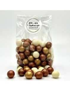 Choco Choops zijn kleine ronde koekjes met een laagje witte chocolade!