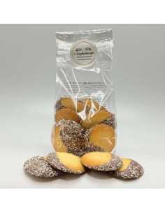 Chocotour kokos, een lekker koekje, omhuld met chocolade & kokos
