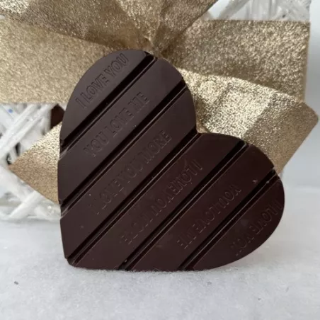 Valentijnsreep Pure chocolade met Krokante Pralinévulling